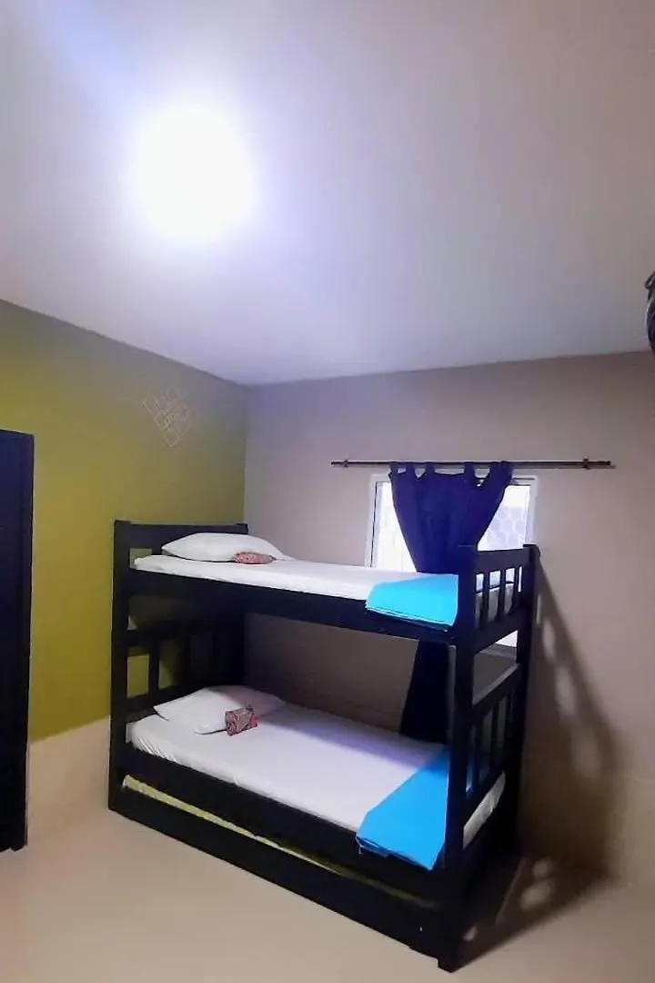 Caribe Sunshine Gold Hostel Gaira Guest house